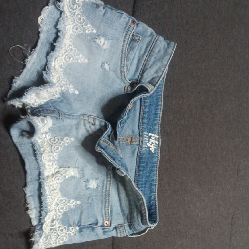 tokyo Darling Shorty Light Blue Denim Shorts with White Lace Trim